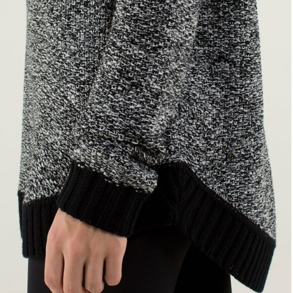 Lululemon Merino Wool Chunky Knit Oversized Sweater 6 NWOT - Picture 8 of 13